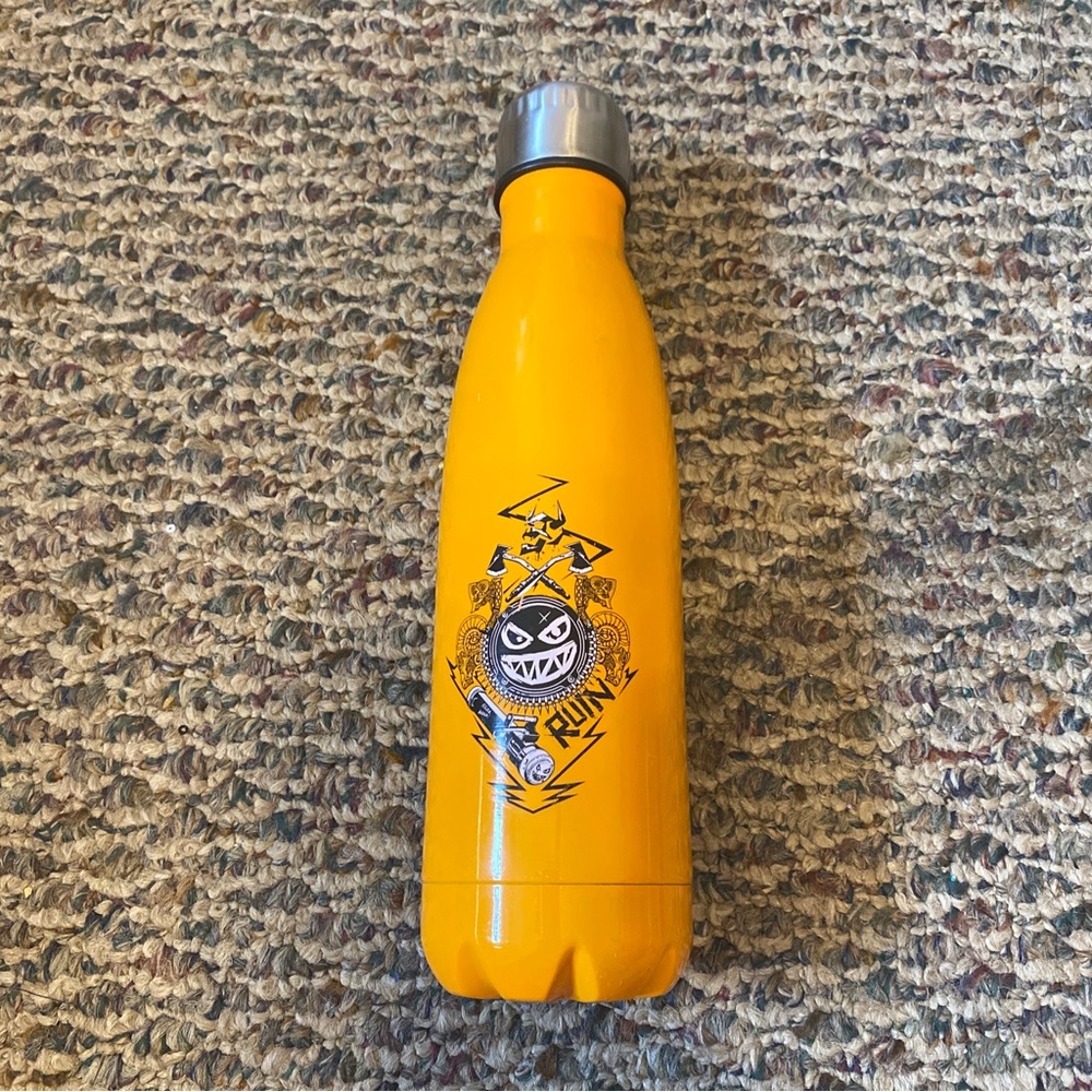 Call of Duty curved water bottles stainless steel